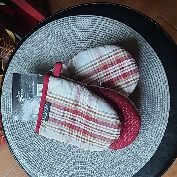 Ralph Lauren Mini Mitts - Picture 2 of 6